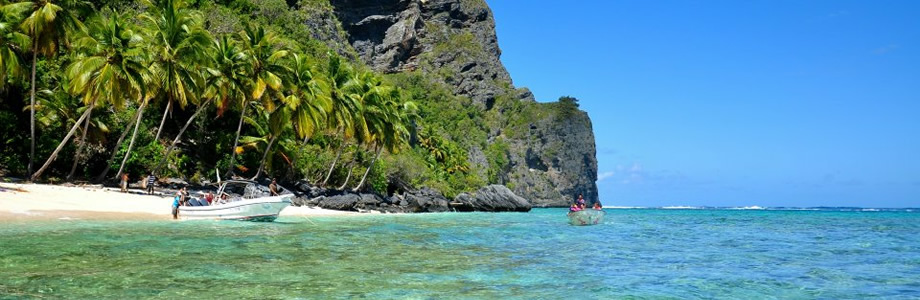 Playa Fronton - Survivor day Las Galeras Dominican Republic